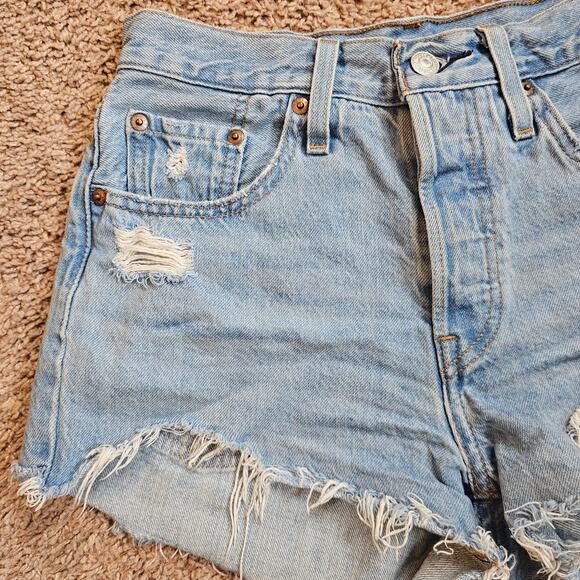 Levis 501 Shorts Womens 25 Blue Cut Off Denim Stretch Button Fly Mid Rise - Picture 2 of 10